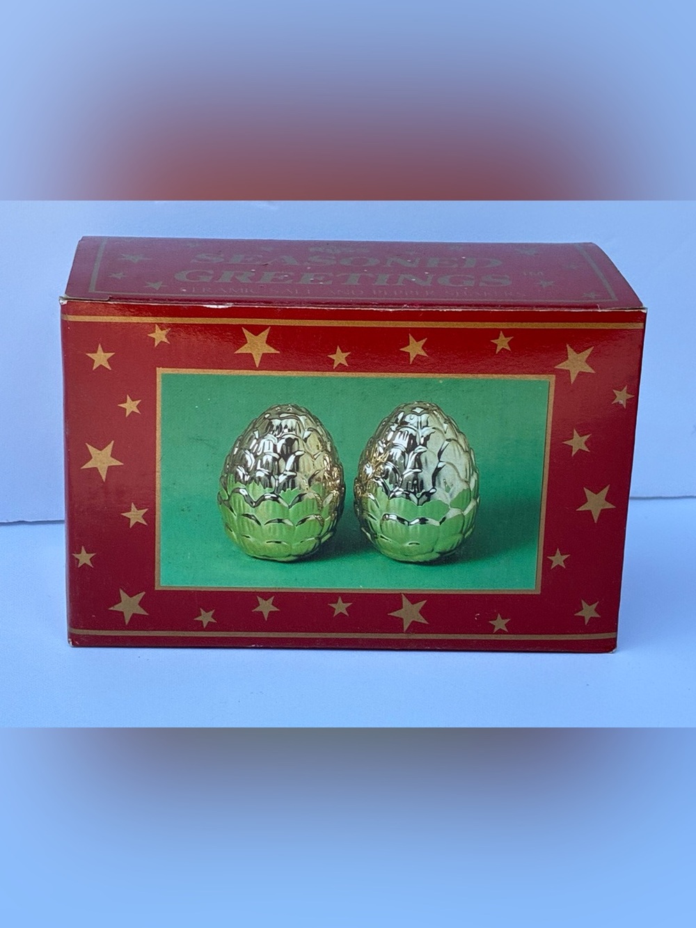 NOS Vintage Russ Gold Pine Cone Salt Pepper Set